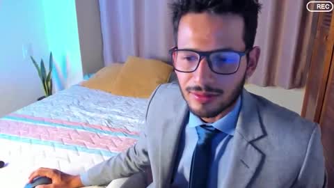 Snapshot of nicolasrodrii chatting on January 18, 2026, 12:14 am nicolasrodrii online show from January 18, 2026, 12:14 am