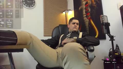 Nicolas Fellener online show from September 17, 2025, 3:08 am