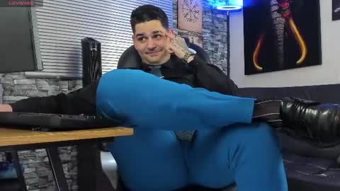 Snapshot of nicolass_fellener chatting on July 11, 2026, 3:09 am Nicolas Fellener online show from July 11, 2026, 3:09 am