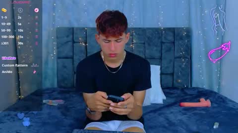 nicolastorres__ online show from April 7, 2026, 10:53 pm