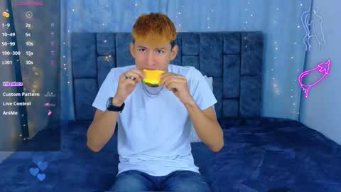nicolastorres__ online show from April 30, 2026, 5:14 am