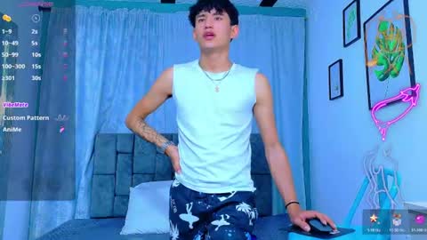nicolastorres__ online show from August 4, 2026, 2:15 am