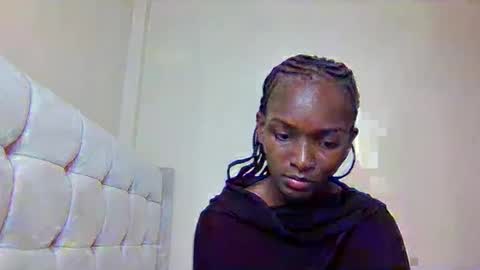 nicole161117 online show from March 3, 2026, 6:47 pm