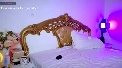 nicole online show from May 1, 2026, 6:12 pm