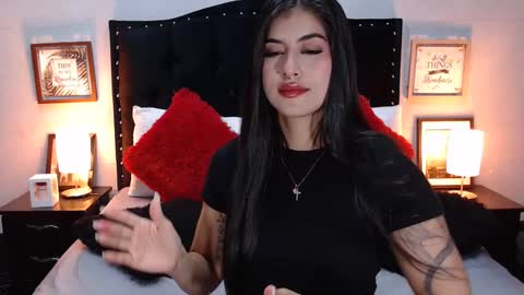 Snapshot of nicole_duran3095 chatting on December 7, 2024, 4:31 am Nick online show from December 7, 2024, 4:31 am