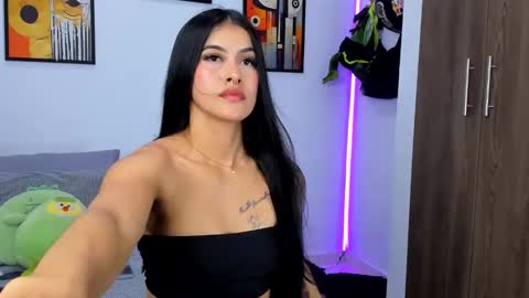 Snapshot of nicole_duran3095 chatting on February 28, 2025, 7:37 am Nick online show from February 28, 2025, 7:37 am