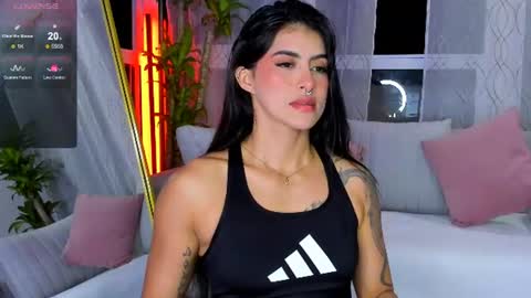 Snapshot of nicole_duran3095 chatting on July 10, 2026, 5:23 am Nick online show from July 10, 2026, 5:23 am