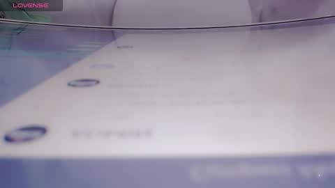 Snapshot of nicole_g0ld_ chatting on October 20, 2025, 7:14 pm Nicole online show from October 20, 2025, 7:14 pm