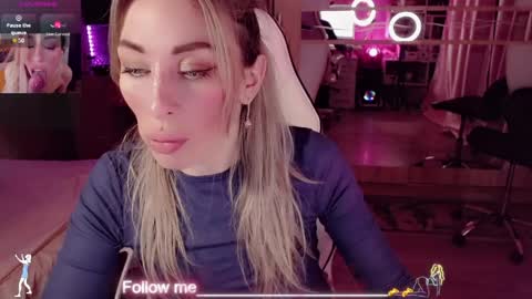 Snapshot of nicole_g0ld_ chatting on March 31, 2026, 9:48 pm Nicole online show from March 31, 2026, 9:48 pm