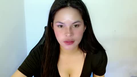 nicole_kiss01 online show from February 24, 2025, 11:54 am