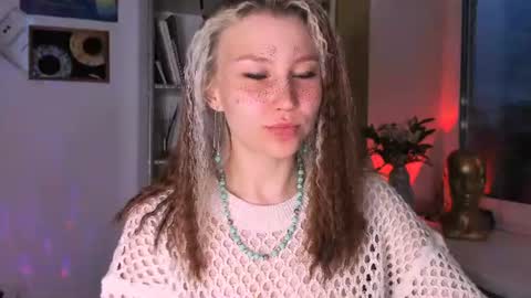 Snapshot of nicole_matt chatting on June 13, 2026, 12:19 am Nicole online show from June 13, 2026, 12:19 am