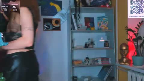 Snapshot of nicole_matt chatting on July 18, 2026, 8:12 pm Nicole online show from July 18, 2026, 8:12 pm