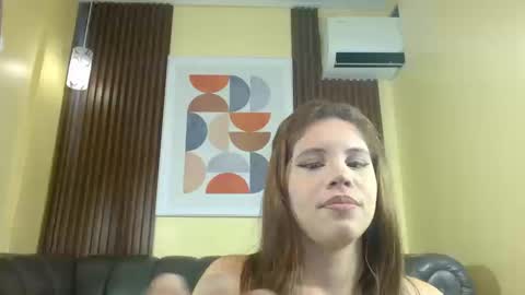 Snapshot of nicole_ramires chatting on September 20, 2025, 4:52 pm Nicole Ramires online show from September 20, 2025, 4:52 pm