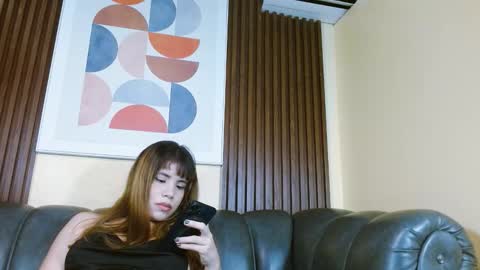 Snapshot of nicole_ramires chatting on January 14, 2026, 4:23 pm Nicole Ramires online show from January 14, 2026, 4:23 pm