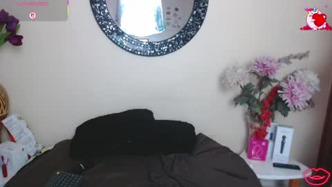 Nicole Santana online show from June 2, 2026, 10:12 pm