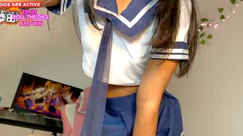 Nicole INDEPENDENT MODEL  online show from May 13, 2026, 8:27 pm
