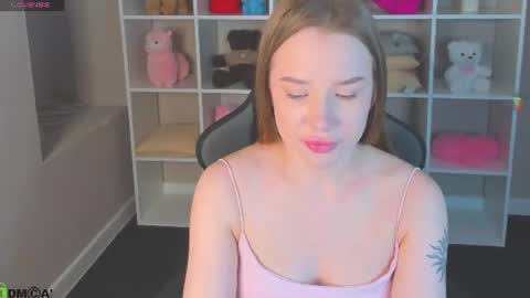 Snapshot of nicole_vasquezz chatting on June 22, 2026, 1:07 am Nicole My schedule for the week 2 GMT 9am-15pm Mo Tu Th Fr online show from June 22, 2026, 1:07 am