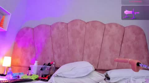 Nicole online show from February 13, 2025, 7:24 am