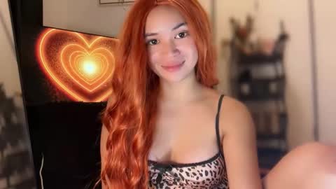 NICOLE online show from October 19, 2025, 11:00 am