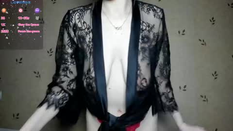 Snapshot of nicoledaviss_ chatting on June 6, 2026, 7:29 pm NicoleDavis online show from June 6, 2026, 7:29 pm