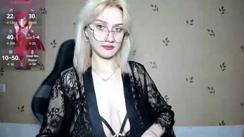 NicoleDavis online show from July 25, 2026, 7:11 pm