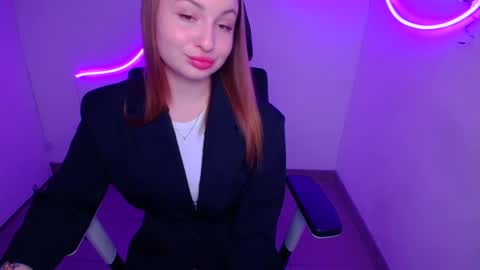 Snapshot of nicoledior_ chatting on September 17, 2025, 7:48 pm Nicole online show from September 17, 2025, 7:48 pm