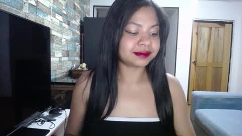 Nicole online show from October 7, 2025, 11:02 pm