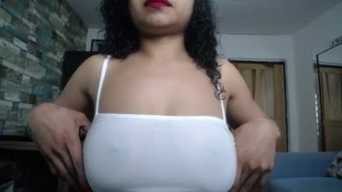 Snapshot of nicoleebon chatting on June 9, 2026, 1:12 pm Nicole online show from June 9, 2026, 1:12 pm