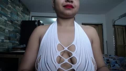 Snapshot of nicoleebon chatting on June 23, 2026, 4:38 pm Nicole online show from June 23, 2026, 4:38 pm