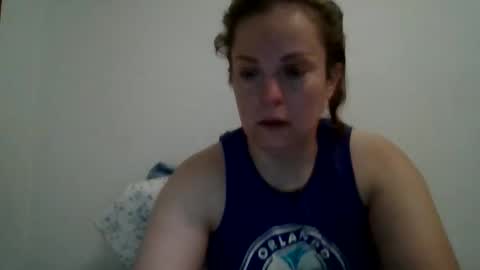 Nicole online show from April 22, 2026, 11:23 am