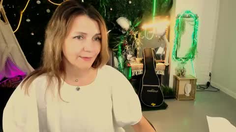 Snapshot of nicolehits chatting on May 6, 2026, 1:16 pm nicolehits online show from May 6, 2026, 1:16 pm