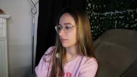 Snapshot of nicoleirisxxx chatting on July 23, 2026, 5:16 am nicoleirisxxx online show from July 23, 2026, 5:16 am