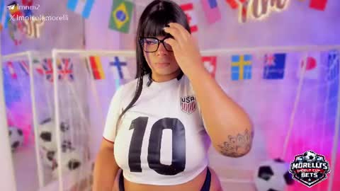 Snapshot of nicolemorelli2 chatting on June 19, 2026, 3:05 pm Andrea give it a thumbs up please its important online show from June 19, 2026, 3:05 pm
