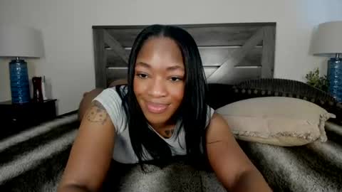 Snapshot of nicolesolace chatting on June 25, 2026, 9:08 pm Nicole online show from June 25, 2026, 9:08 pm