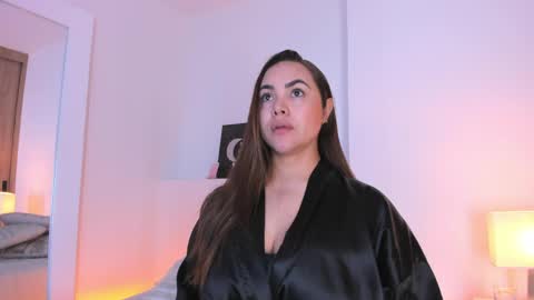 Snapshot of nicolettebale chatting on June 3, 2026, 12:19 pm Nicole online show from June 3, 2026, 12:19 pm