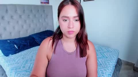 Snapshot of nicolewind_ chatting on February 10, 2025, 7:07 pm ELIZABETH online show from February 10, 2025, 7:07 pm