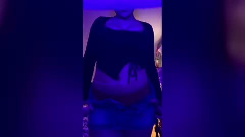 Snapshot of nicolewoody777 chatting on March 22, 2026, 9:56 am nicolewoody777 online show from March 22, 2026, 9:56 am