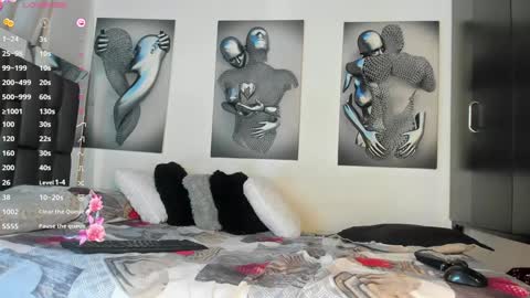 nicolle_hanks1 online show from December 20, 2024, 3:03 am