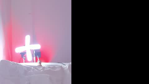 Snapshot of nicolle_saenzz chatting on February 4, 2025, 2:28 am Nicolle Saenzz online show from February 4, 2025, 2:28 am