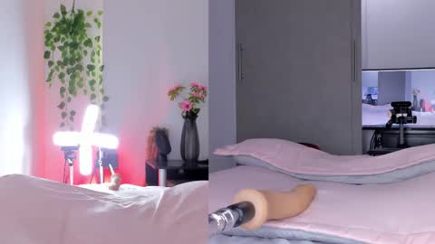 Nicolle Saenzz online show from March 19, 2026, 9:19 pm