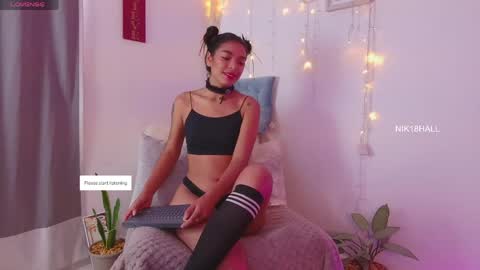 Snapshot of nicolle_swt chatting on June 7, 2026, 2:32 pm Nicolle online show from June 7, 2026, 2:32 pm