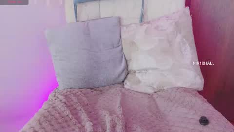 Nicolle online show from June 27, 2026, 12:22 pm
