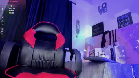 Snapshot of nicollee_77 chatting on February 5, 2026, 6:45 pm nicollee_77 online show from February 5, 2026, 6:45 pm