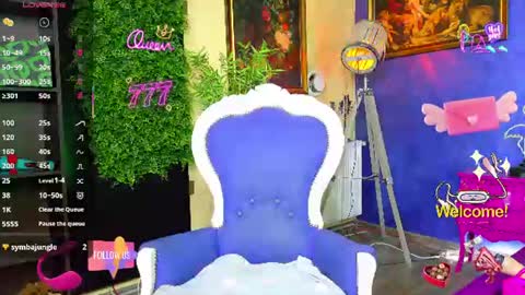 Nicolle online show from June 11, 2026, 7:39 am