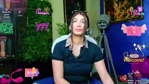 Snapshot of nicollepalmer chatting on July 31, 2026, 8:03 am Nicolle online show from July 31, 2026, 8:03 am