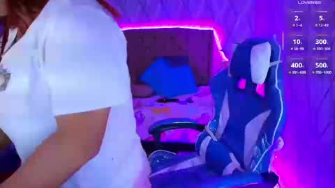 Nicolle Miley online show from September 24, 2025, 4:05 am