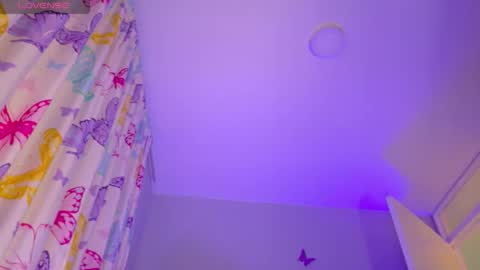 Snapshot of nicolletaylorq chatting on May 13, 2026, 3:15 am Nicolle Miley online show from May 13, 2026, 3:15 am