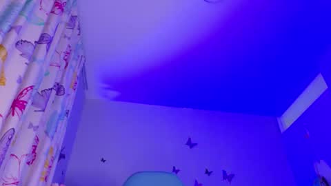 Snapshot of nicolletaylorq chatting on May 29, 2026, 3:37 am Nicolle Miley online show from May 29, 2026, 3:37 am