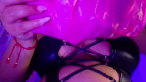 Snapshot of nicolletaylorq chatting on June 14, 2026, 5:20 am Nicolle Miley online show from June 14, 2026, 5:20 am