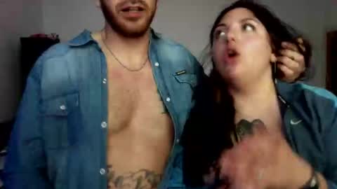 nicolove4272 online show from September 28, 2025, 4:51 am